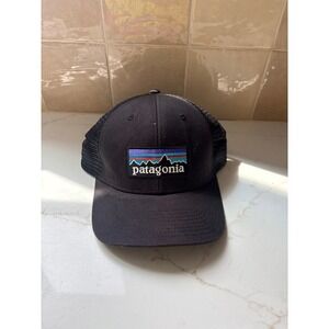 Patagonia P-6 Logo‎ Trucker Hat Black Mesh Snapback Adjustable Cap 38289